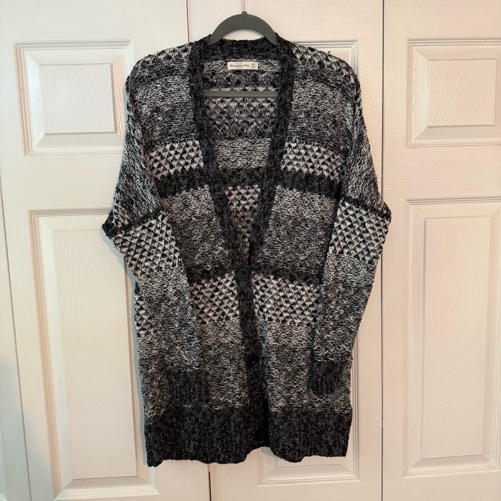 Abercrombie & Fitch Black XS/S Gray knit cotton blend Cardigan: boho preppy